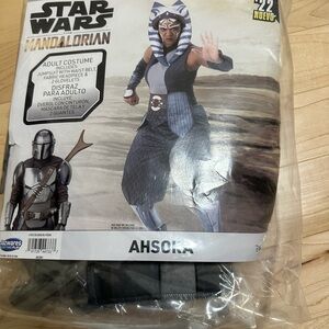 Star Wars Ahsoka Halloween costume, size medium women